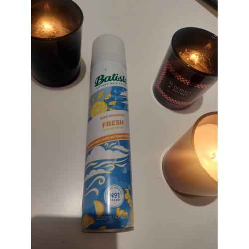 Batiste Dry Shampoo Fresh (Suchy szampon do włosów) - opinie | zdjęcie do recenzji od blondeinbeauty