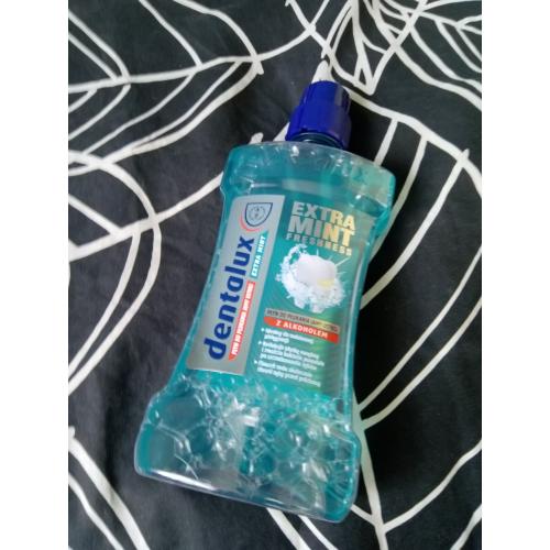 Dentalux Extra Mint Freshness Mouthwash (Płyn do płukania jamy ustnej z alkoholem) - opinie | zdjęcie do recenzji od Owocowysad - 2