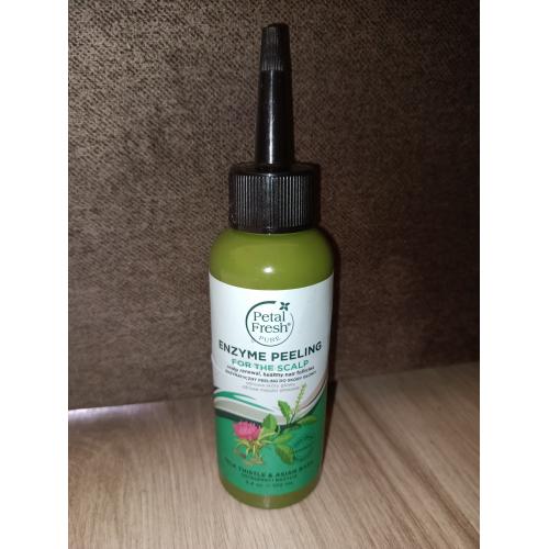 Petal Fresh Pure Milk Thistle & Asia Basil Enzyme Peeling for the Scalp (Enzymatyczny peeling do skóry głowy `Ostropest i bazylia`) - opinie | zdjęcie do recenzji od LandOfBliss
