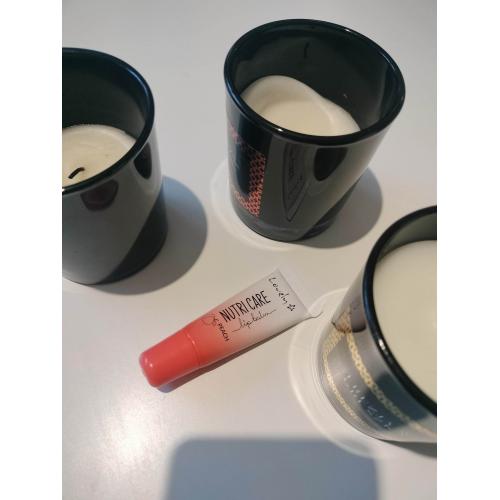 Lovely Nutri Care Lip Balm (Balsam do ust) - opinie | zdjęcie do recenzji od blondeinbeauty