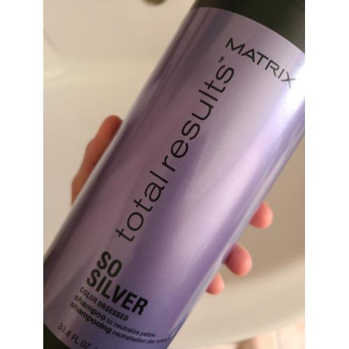 Matrix So Silver, Shampoo (Szampon neutralizujący do włosów o odcieniach jasny blond, platynowych i siwych) - opinie | zdjęcie do recenzji od AdM13