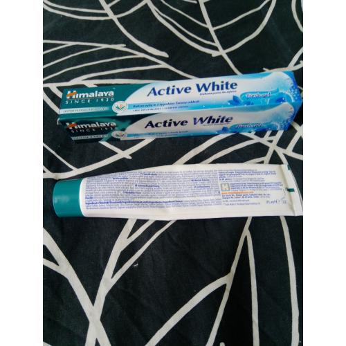 Himalaya Herbals Gum Expert, Active White Toothpaste (Pasta do zębów wybielająca) - opinie | zdjęcie do recenzji od Owocowysad - 3