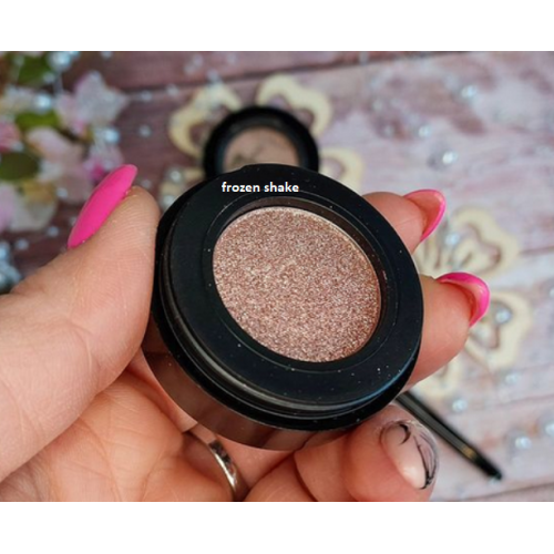 Claresa Glow Eyeshadow (Perłowy cień do powiek) - opinie | zdjęcie do recenzji od Barunia - 3