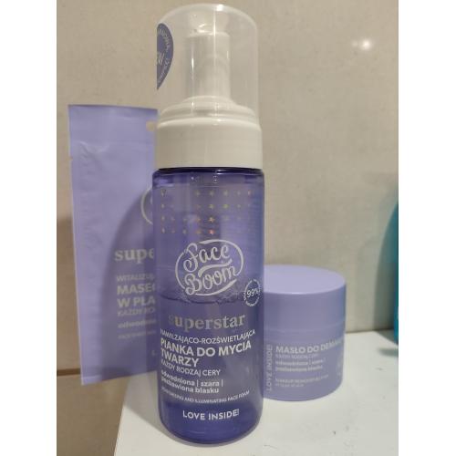 FaceBoom Superstar, Moisturizing and Illuminating Face Foam (Nawilżająco-rozświetlająca pianka do mycia twarzy 'Migocząca Celebrytka') - opinie | zdjęcie do recenzji od Staria