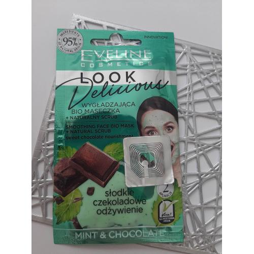 Eveline Cosmetics Look Delicious, Wygładzająca bio maseczka z naturalnym peelingiem - opinie | zdjęcie do recenzji od Klaudek898