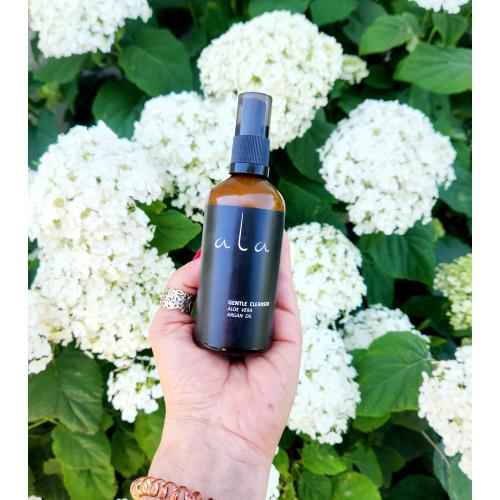 ala natural beauty Gentle Cleanser (Kremowa emulsja do mycia twarzy) - opinie | zdjęcie do recenzji od Iwona_C - 1