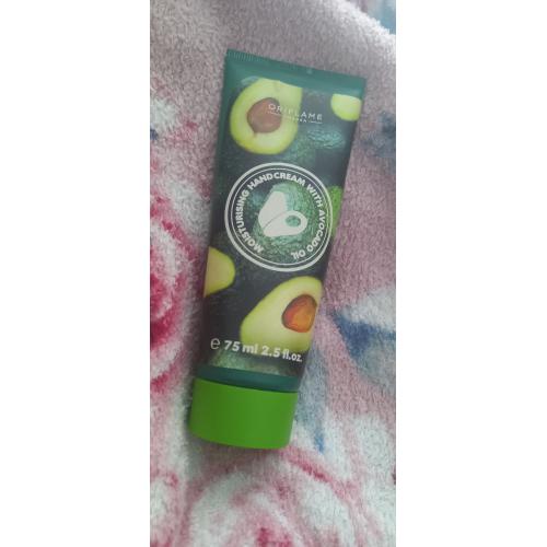 Oriflame Moisturising Hand Cream with Avocado Oil (Nawilżający krem do rąk z olejkiem z awokado) - opinie | zdjęcie do recenzji od Klaudek898