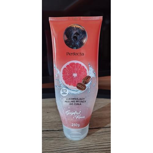 Perfecta Planet Essence, Ujędrniający peeling myjący do ciała `Grejpfrut i kawa` - opinie | zdjęcie do recenzji od joaska1992
