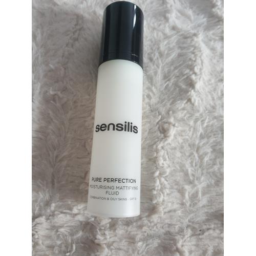 Sensilis Pure Perfection, Pore Refiner Antiaging Serum Combination & Oily Skins (Serum redukujące pory przeciw starzeniu się skóry) - opinie | zdjęcie do recenzji od Agnieszkaszasta - 1