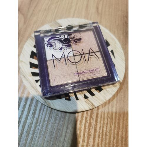 MOIA Skin Glow, Highlight Palette (Paletka rozświetlająca) - opinie | zdjęcie do recenzji od Belladonnae - 1