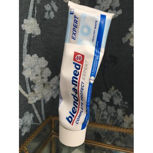 Blend - a - med Complete Protect Expert Professional Protection Toothpaste (Pasta do zębów) - opinie | zdjęcie do recenzji od YOKO_7