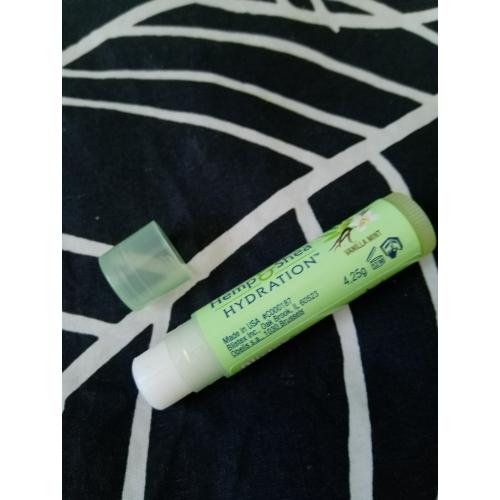 Blistex Hemp & Shea Hydration Lip Balm (Balsam do ust) - opinie | zdjęcie do recenzji od Owocowysad - 1