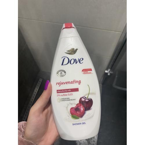 Dove Rejuvenating Rituak, Schower Gel Cherry & Chia Milk (Kremowy żel pod prysznic `Czereśnie i Mleko Chia`) - opinie | zdjęcie do recenzji od karo_beauty_tips