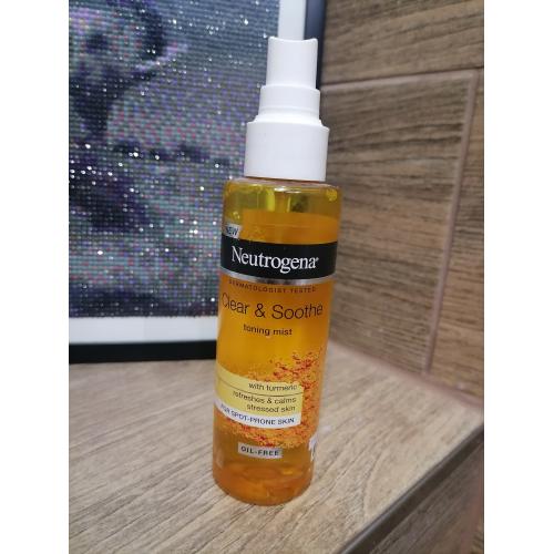 Neutrogena Clear & Soothe, Toning Mist (Mgiełka do twarzy z kurkumą) - opinie | zdjęcie do recenzji od Klaudek898