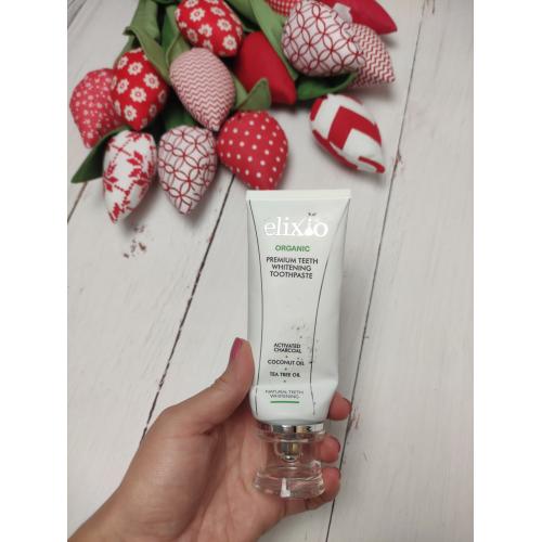 Elixio Organic Premium Teeth Whitening Toothpaste (Wybielająca pasta do zębów na bazie węgla aktywnego) - opinie | zdjęcie do recenzji od DianaArtsewing