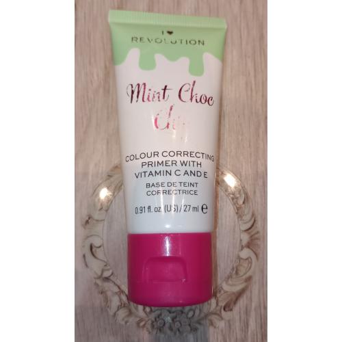 I Heart Revolution Mint Chocolate Chip Colour Corregting Primer with Vitamin C and E (Korygująca baza pod makijaż) - opinie | zdjęcie do recenzji od LandOfBliss