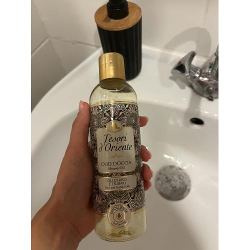 Tesori d'Oriente Rice & Tsabuki ,Shower Oil (Olejek pod prysznic `Olejki ryżu i tsubaki`) - opinie | zdjęcie do recenzji od Ola_my