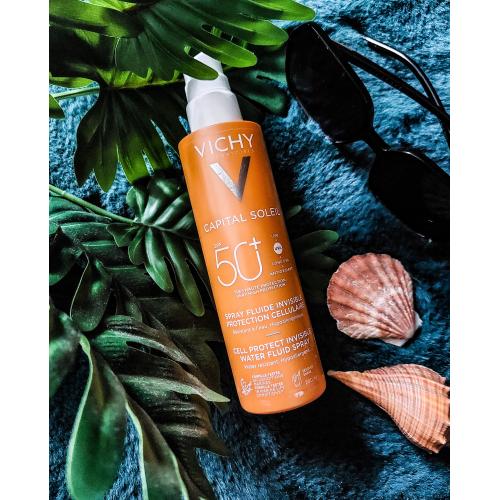 Vichy Capital Soleil, Cell Protect Water Fluid Spray SPF50+ (Lekki spray ochronny) - opinie | zdjęcie do recenzji od Nathaliee85