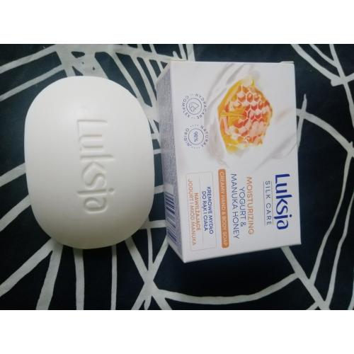 Luksja Silk Care, Moisturizing Yogurt & Manuka Honey  Creamy Hand & Body Soap (Kremowe mydło do rąk i ciała `Jogurt i miód Manuka`) - opinie | zdjęcie do recenzji od Owocowysad - 1