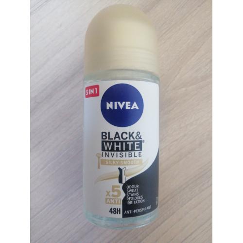 Nivea Black & White Invisible Silky Smooth, Antyperspirant  w kulce 48h - opinie | zdjęcie do recenzji od Madelaine96