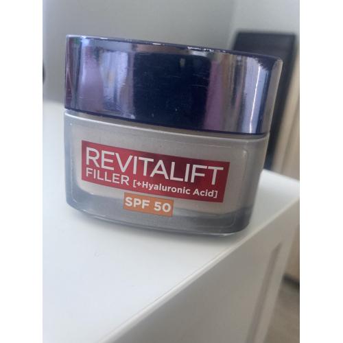 L'Oreal Paris Revitalift Filler SPF50 (Intensywnie Wypełniający Krem Anti-age) - opinie | zdjęcie do recenzji od martamarcia