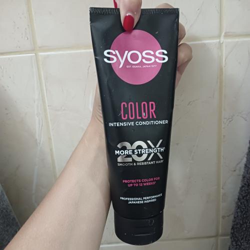 Syoss Color, Intensive Conditioner (Intensywna odżywka do włosów farbowanych) - opinie | zdjęcie do recenzji od SabinaPisarek