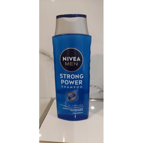 Nivea Men, Strong Power, Szampon do włosów wzmacniający - opinie | zdjęcie do recenzji od Malgos_es - 1
