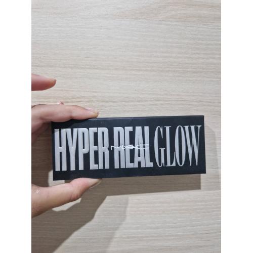 M.A.C. Hyper Real Glow Palette (Paleta rozświetlaczy) - opinie | zdjęcie do recenzji od karola667