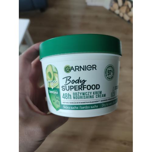 Garnier Body Superfood, Avocado + Omega 6  48H Nourishing Cream (Odżwyczy krem do ciała z olejkiem z awokado i kwasem omega 6) - opinie | zdjęcie do recenzji od DianaArtsewing