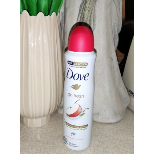 Dove Go Fresh, Antyperspirant w aerozolu o zapachu jabłka i białej herbaty - opinie | zdjęcie do recenzji od jolanta_rudzewicz
