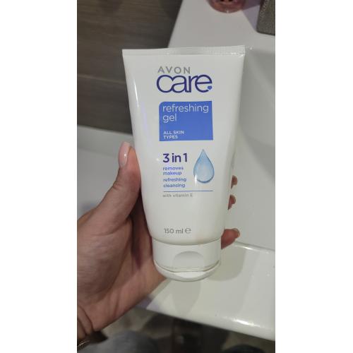 Avon Care, Refreshing Gel 3 in 1 (Odświeżający żel do mycia twarzy 3w1) - opinie | zdjęcie do recenzji od Bogusia_W