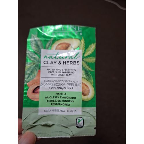 Eveline Cosmetics Natural Clay & Herbs, Matująco-oczyszczajaca biomaseczka-peeling z zieloną glinką - opinie | zdjęcie do recenzji od Narcyz90