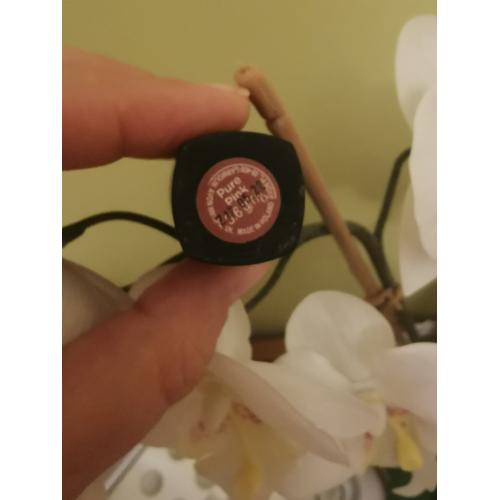 Avon Ultra Matte Color Lipstick (ULTRAmatowa szminka do ust (stara wersja)) - opinie | zdjęcie do recenzji od jookie