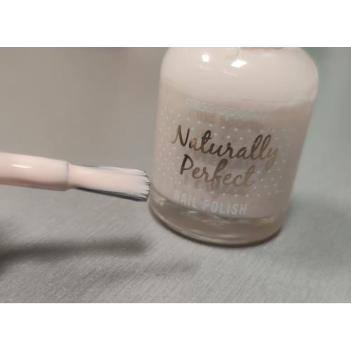 Miss Sporty Naturally Perfect, Nail Polish (Lakier do paznokci) - opinie | zdjęcie do recenzji od _polubione_