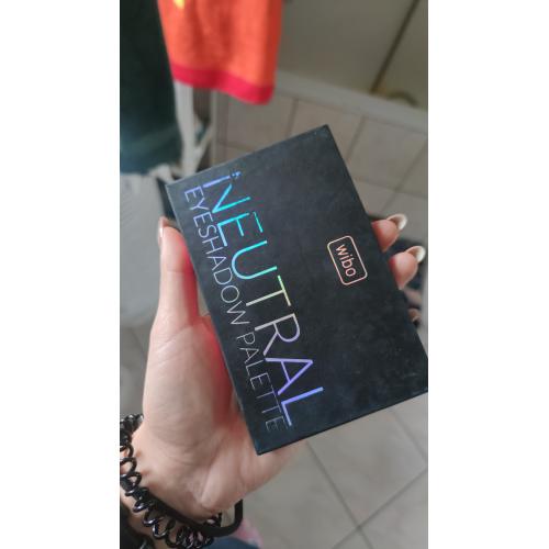 Wibo Neutral Eyeshadow Palette, Paleta 15 cieni do powiek - opinie | zdjęcie do recenzji od wideopenshut - 1