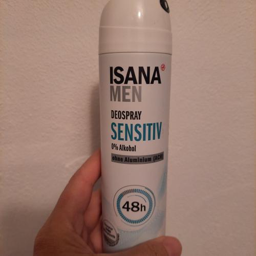 Isana Men,  Deospray Sensitive (Dezodorant w sprayu dla mężczyzn) - opinie | zdjęcie do recenzji od lusia1987