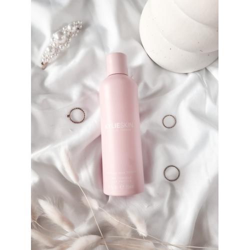 Kylie Skin by Kylie Jenner Vanilla Milk Toner (Tonik do twarzy) - opinie | zdjęcie do recenzji od Ewambeauty - 2