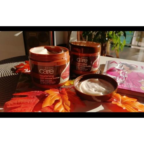 Avon Care, Nourishing with Cocoa Butter, Body Lotion (Regenerująco-odżywczy balsam do ciała z masłem kakaowym) - opinie | zdjęcie do recenzji od Anuusiaczeek