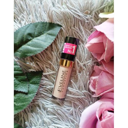 Eveline Cosmetics Liquid Camouflage HD 24H Long Lasting Formula, Full Coverage Concealer (Kamuflaż do twarzy) - opinie | zdjęcie do recenzji od Anuusiaczeek