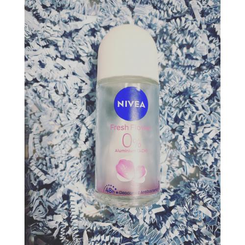 Nivea Fresh Flower, Dezodorant roll-on 0% soli aluminium - opinie | zdjęcie do recenzji od Gogo145