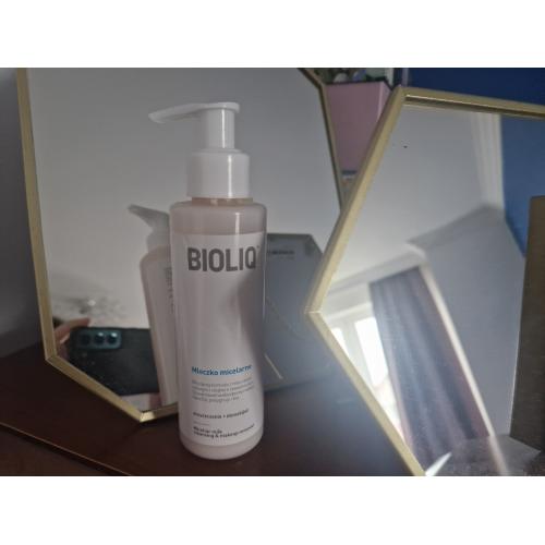 Bioliq Micellar Milk Cleansing & Makeup Removal (Mleczko micelarne) - opinie | zdjęcie do recenzji od Supermario3