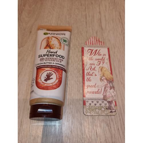 Garnier Hand Superfood, Repairing Balm 48H Cocoa Butter + Ceramide (Regenerujący krem do rąk) - opinie | zdjęcie do recenzji od LandOfBliss