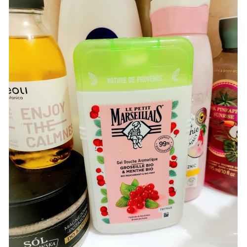 Le Petit Marseillais Gel Douche aromatique Groseille bio et Menthe bio (Aromatyczny żel pod prysznic z Bio czerwoną porzeczką i Bio miętą) - opinie | zdjęcie do recenzji od Nathaliee85