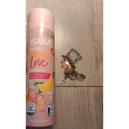 Isana Tropical Love Rasiergel (Żel do golenia o zapachu mandarynki i plumerii) - opinie | zdjęcie do recenzji od LandOfBliss