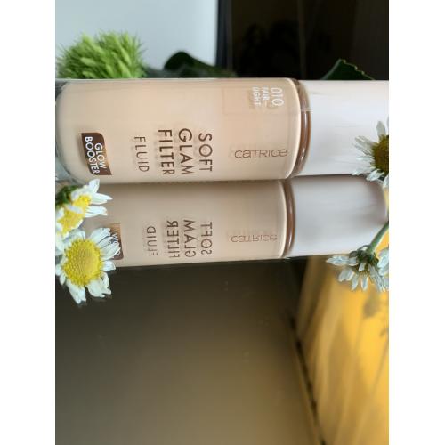 Catrice Soft Glam Filter Fluid (Rozświetlający podkład do twarzy) - opinie | zdjęcie do recenzji od Kadetka2115 - 2
