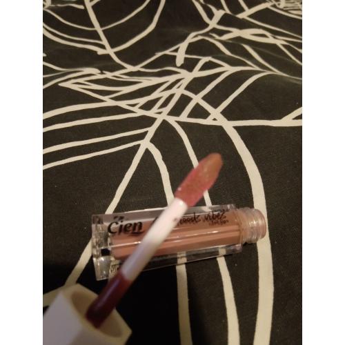 Cien Superfoods Vibes for Lips Lipgloss (Błyszczyk do ust) - opinie | zdjęcie do recenzji od Owocowysad - 3