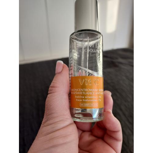 Dermika Esthetic Solutions, Vit C, Skoncentrowane serum rozświetlające anti-age na dzień i na noc - opinie | zdjęcie do recenzji od matii33