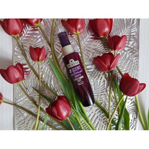 Aussie Scent-sational, Smooth Conditioning Mist (Odżywka do włosów w sprayu wygładzająca) - opinie | zdjęcie do recenzji od Moniczkasia