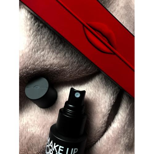 Make Up For Ever Mist & Fix Matte Shine Control Mist 24h (Matująca mgiełka utrwalająca) - opinie | zdjęcie do recenzji od Julia08802 - 1