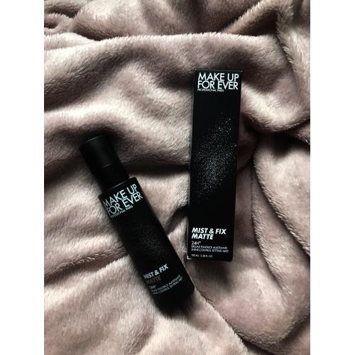Make Up For Ever Mist & Fix Matte Shine Control Mist 24h (Matująca mgiełka utrwalająca) - opinie | zdjęcie do recenzji od Julia08802 - 2